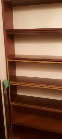 Книжные полки советского выпуска 1986 и 1989 годов Донецк