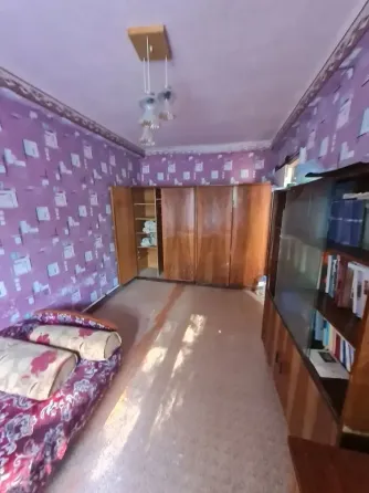 Сдам 3 ком.кв.Петровский район,ориентир Исполком,пл.Петррвского. Донецк