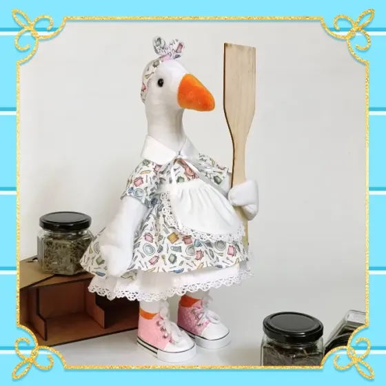 Мягкая игрушка Гусыня-хозяюшка Луганск