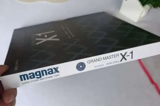 Катушки (бобины) Magnax 27 см, 10' Донецк