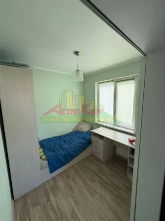 Продам 3-х комн. квартиру в Ленинском районе Донецк