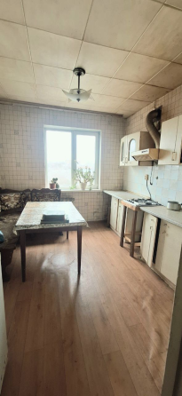 Продажа 3 комн.кв., пр. Ленинский (ориентир Обжора) Донецк