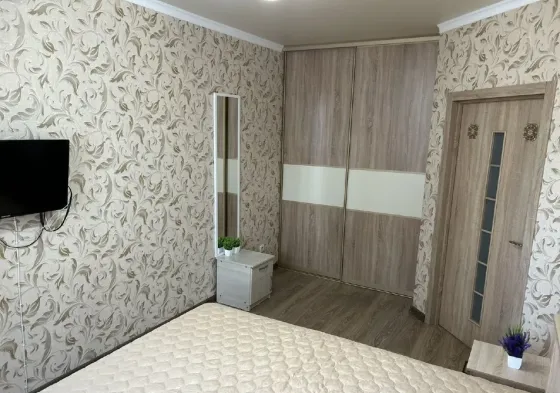 Сдается 1ая квартира на мирном Донецк