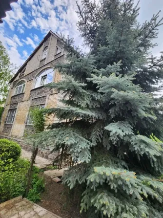 Продам 3-х этажный дом в Мариуполе Мариуполь