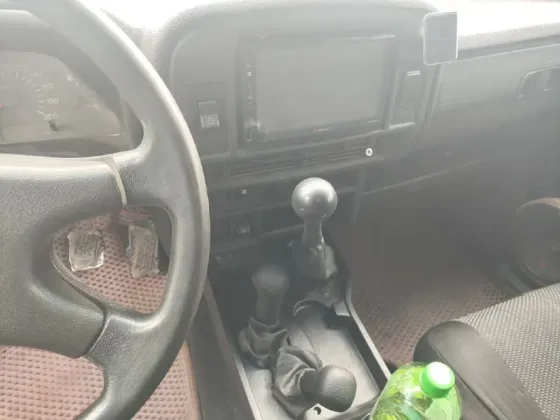 Ваз Lada нива 1.7 MT, 2012, Енакиево