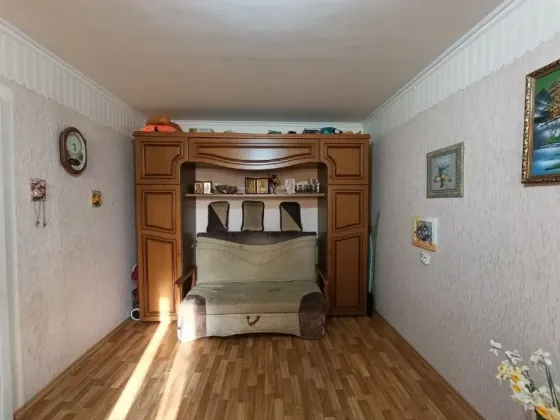 Продам 2-комнатную квартиру в Орджоникидзевском районе Мариуполь