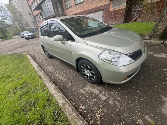Продам отличный Nissan Tiida C11 (чистый Японец)Покупался с салона 1 владелец (Мать) Донецк