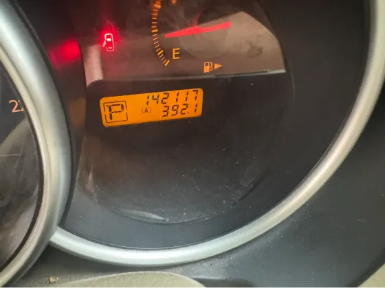Продам отличный Nissan Tiida C11 (чистый Японец)Покупался с салона 1 владелец (Мать) Донецк