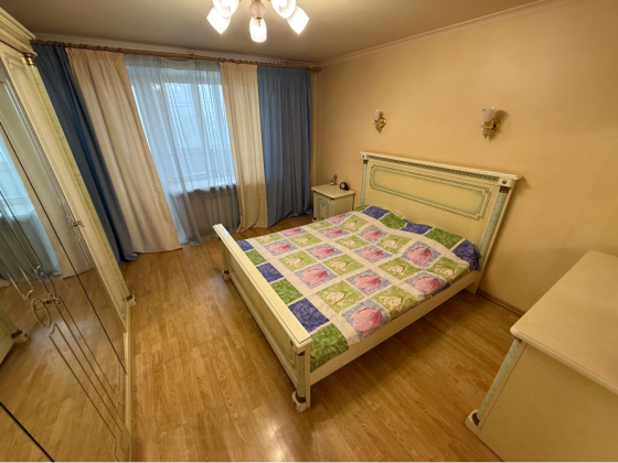 Срочная Продажа 3х ком.,кв.Реальному Клиенту Торг - ул.Артема / Детский мир . Документы готовы . Донецк