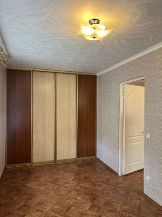 Отличная двухкомнатная, Освобождение Донбасса, 3/5, кирпич, Донецк