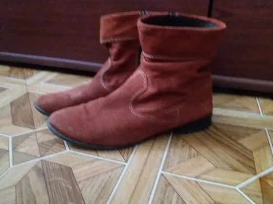 Продам полусапожки сапоги р. 39 замшевые Донецк