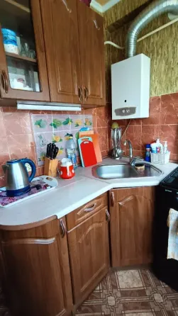 Продам 3х комн. 2/4, жилое состояние, ул. Антропова ост. Интернат Донецк