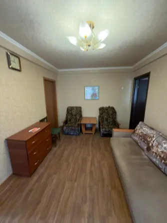Продам 3х комн. 2/4, жилое состояние, ул. Антропова ост. Интернат Донецк