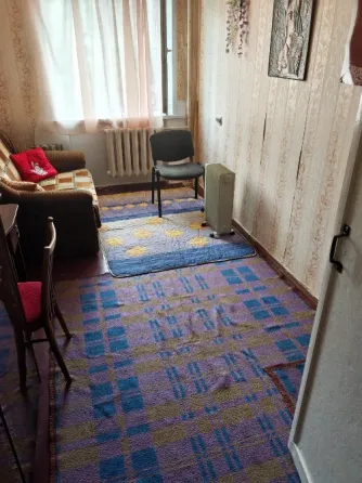продам 3 к.кв.киевский р. вильнюс 4 мил. р.. Донецк