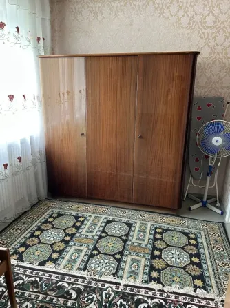 Сдам 3-х комнатную квартиру 4/5 Харцызск, Микрорайон Металлургов. Есть всё необходимое. Донецк