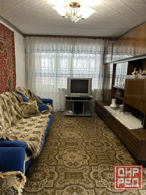 Сдам 3-х комнатную квартиру 4/5 Харцызск, Микрорайон Металлургов. Есть всё необходимое. Донецк - изображение 2