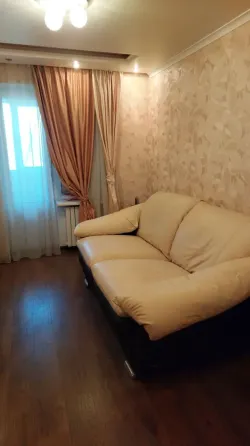 Продам 3к кв на Листопрокатчиков Донецк