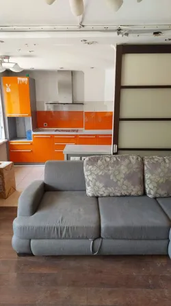 Продам 3к кв на Листопрокатчиков Донецк