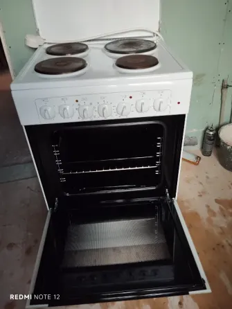 Продам электрическую плиту Гефест Макеевка