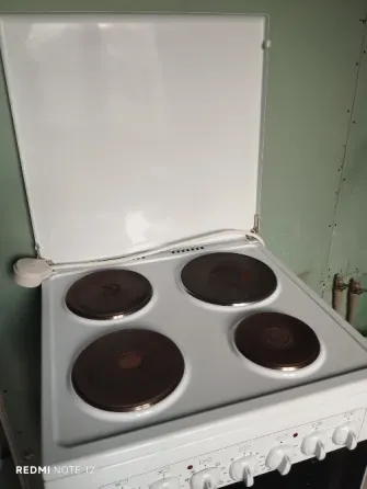 Продам электрическую плиту Гефест Макеевка