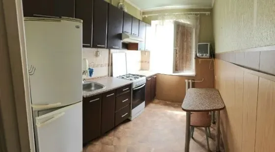 Продам 2 ком. кв. в Петровском р-не, мкр. Тихий. Донецк