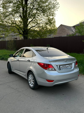 Hyundai Solaris Енакиево