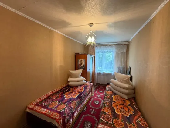 Продам 3-х ком. кв., Автономка, 1/3 эт., 55 м.кв. - Макеевка, пос. Якхз, ул. Советская Макеевка