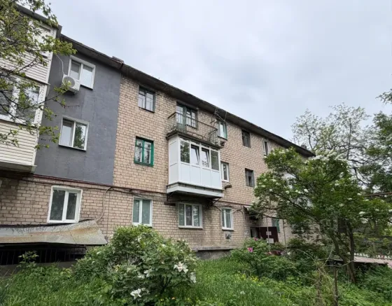 Продам 3-х ком. кв., Автономка, 1/3 эт., 55 м.кв. - Макеевка, пос. Якхз, ул. Советская Макеевка