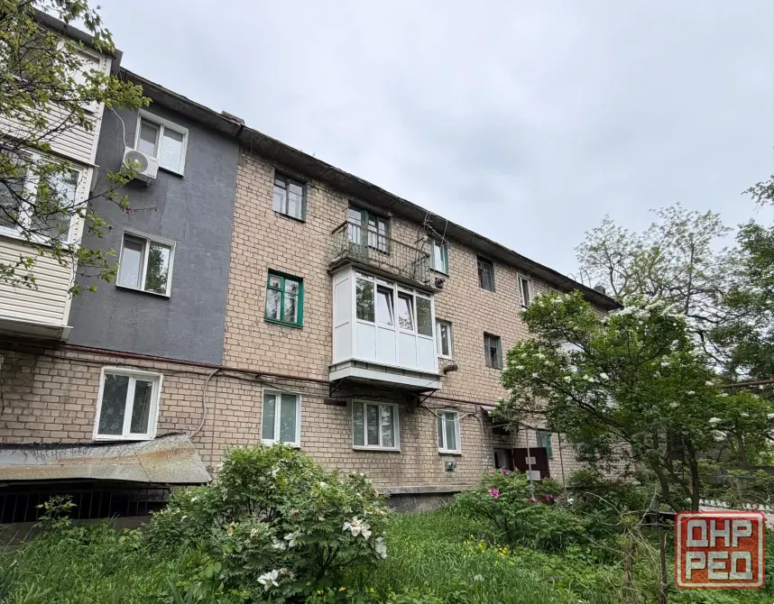 Продам 3-х ком. кв., Автономка, 1/3 эт., 55 м.кв. - Макеевка, пос. Якхз, ул. Советская Макеевка - изображение 1