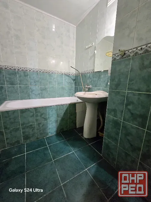 4-комн. 76 м², 2/9 эт., кирпич, Текстильщик, напротив школы 88 Донецк - изображение 8
