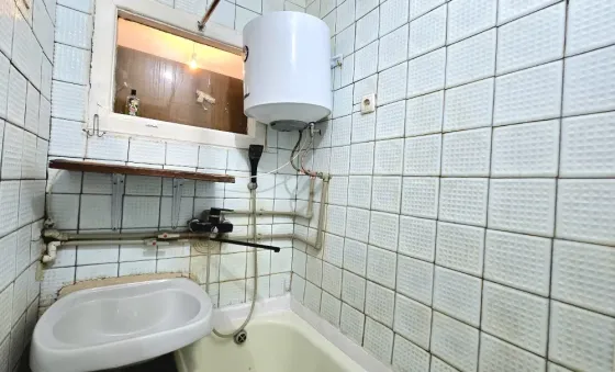 3-комн. 56 м², 1/5 эт., ул. Дудинская, Пролетарский р-н, Донецк Донецк
