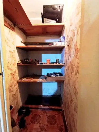 Продается 2х ком.квартира в районе кинотеатра "Савона", Центральный район. Мариуполь