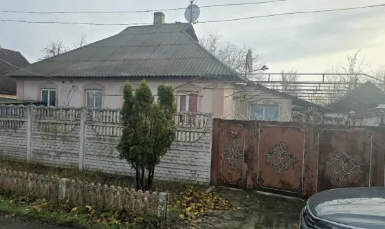 Дом 90 м, 5 комнат, флигель, гараж, Макеевка, Гвардейка, ул. Удмуртская 89 Макеевка