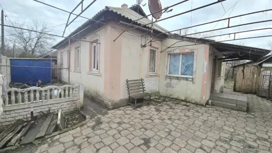 Дом 90 м, 5 комнат, флигель, гараж, Макеевка, Гвардейка, ул. Удмуртская 89 Макеевка