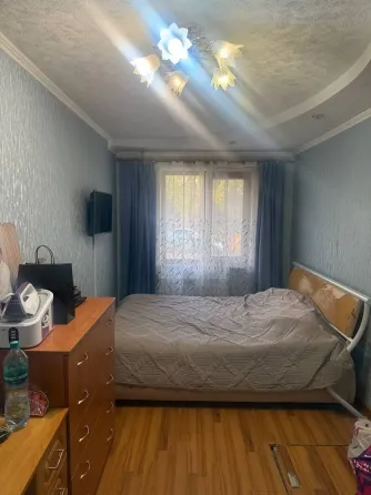3-комн. 58 м², 1/5 эт., пер. Спартаковский 5, центр Харцызска Харцызск