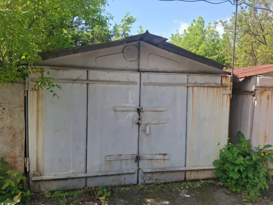 Продам гараж кооператив топаз 2 Донецк