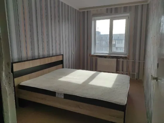 в продажу предлагается двухкомнатная квартира в микрорайоне курчатова. Мариуполь