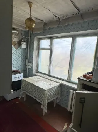 Продам 2ком Петровский район Донецк