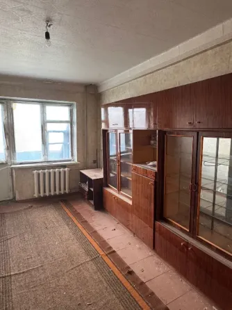 Продам 2ком Петровский район Донецк
