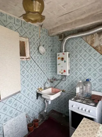 Продам 2ком Петровский район Донецк