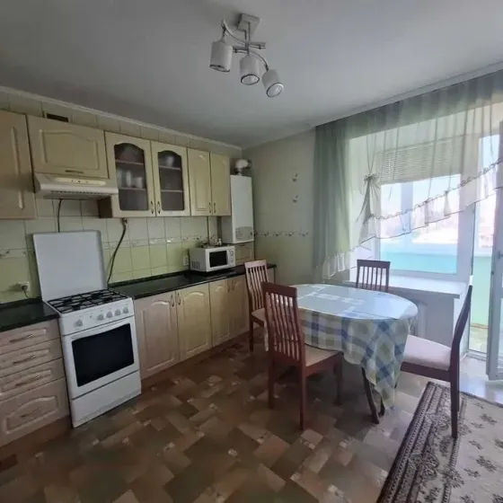 3-к квартира, 66 м2, 4/5 эт. Мариуполь