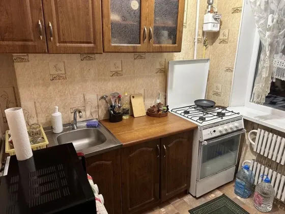 1-к квартира, 37 м2, 3/5 эт. Мариуполь
