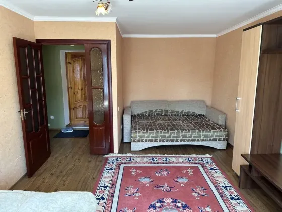 1-к квартира, 37 м2, 4/5 эт. Мариуполь
