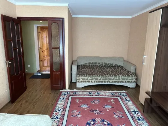 1-к квартира, 37 м2, 4/5 эт. Мариуполь
