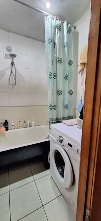 Продажа 3 комн. квартиры, м-н Солнечный, г. Макеевка (ориентир центр города, Красный рынок) Макеевка