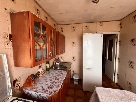 Продам 3-комнатную квартиру в районе Цирка Донецк