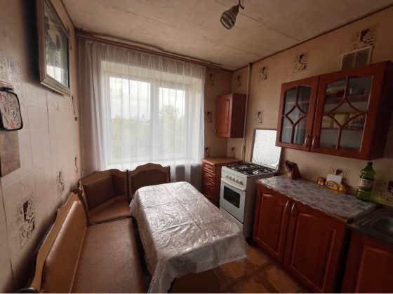 Продам 3-комнатную квартиру в районе Цирка Донецк