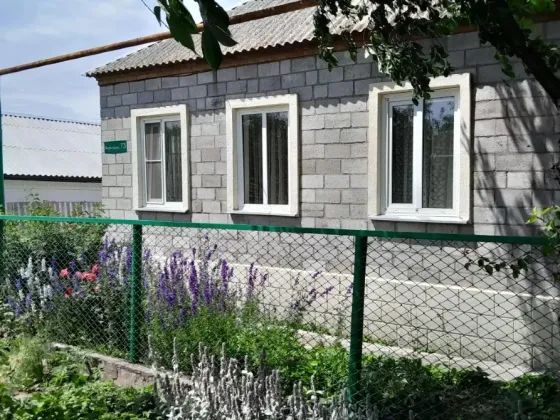Продам дом в Новоазовске Новоазовск