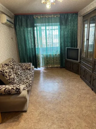 Сдам хорошую 1комн в пролетарском районе Донецк