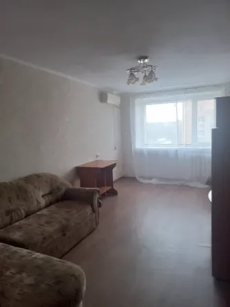 Посуточно 2к.кв. пл. Ленина пр. Ильича Донецк